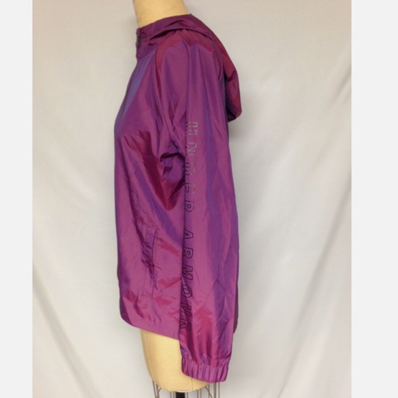 Under Armour Iridescent Woven Women’s Jacket 1325529 Purple Small , Med NWT $65 - Picture 3 of 5